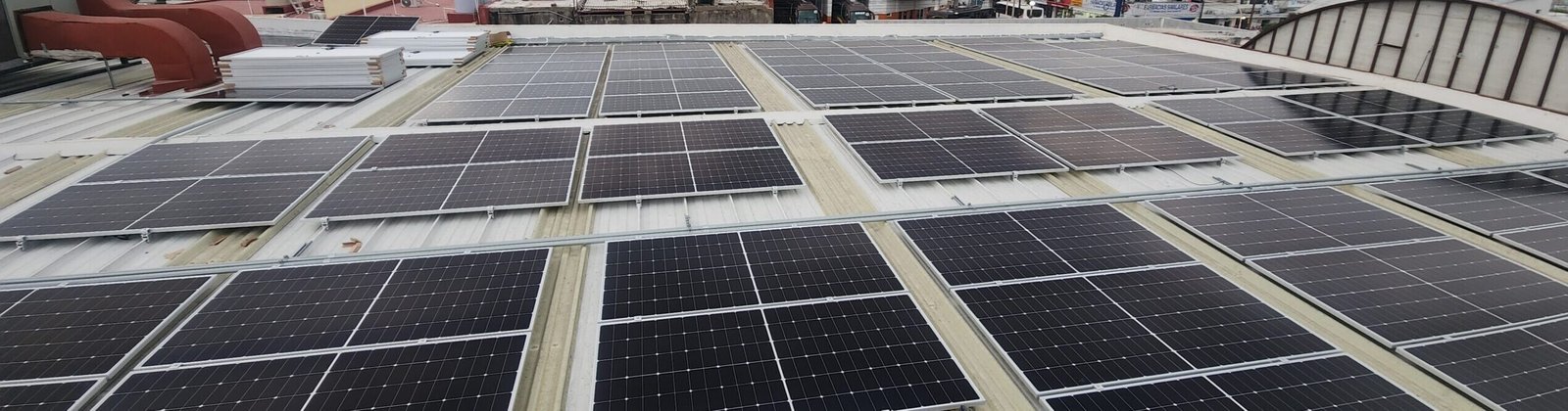 Professional Solar Panel and Battery Installation