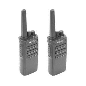 Par de radios TX500 VHF 136-174 MHz con 5 watts de potencia, 16 Canales Preconfigurados.